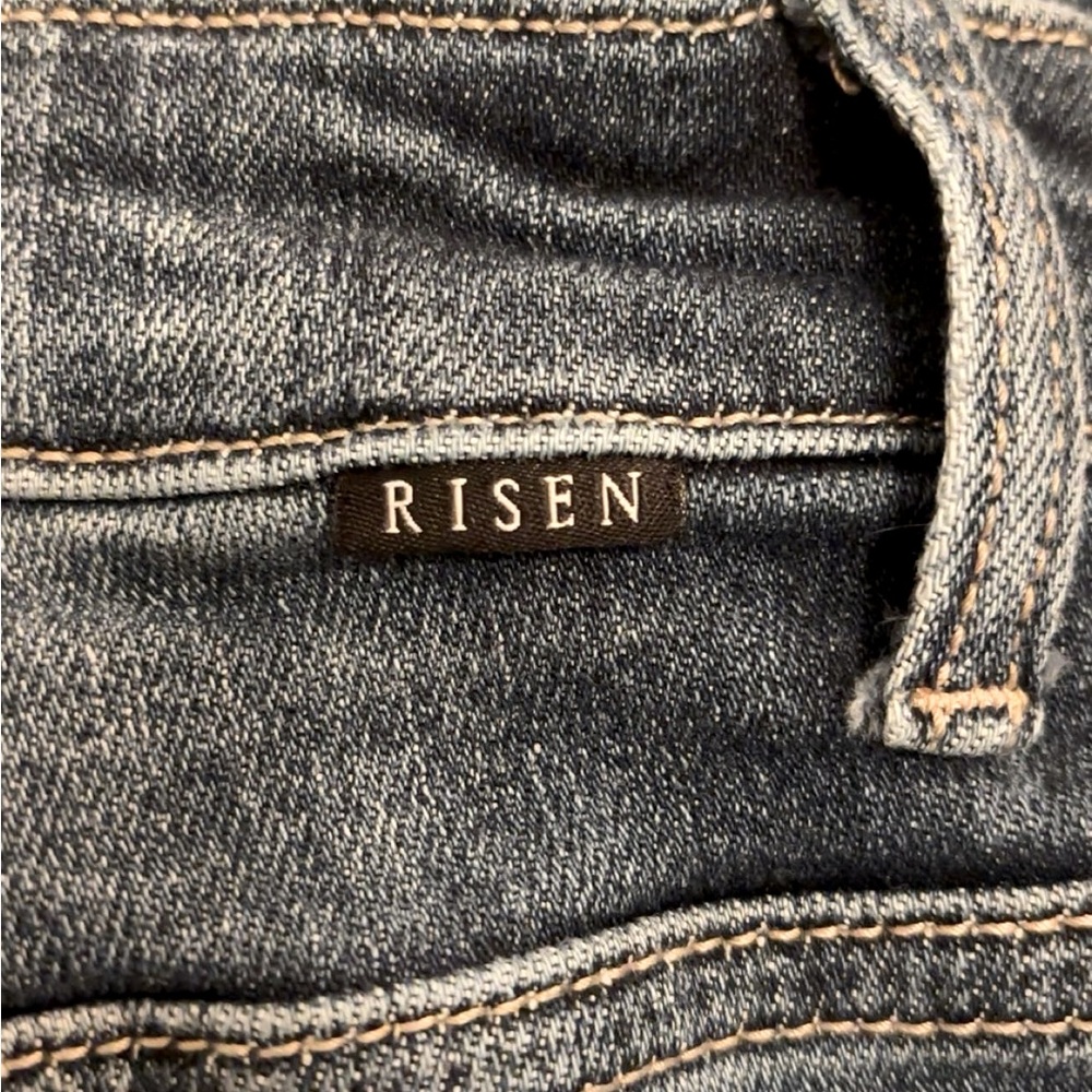 Medium dark jeans - Picture 4 of 4